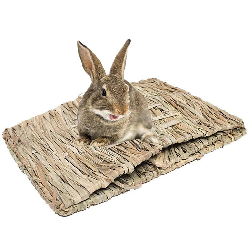 Foldable Woven Small Animal Grass Hide. Can be used as a Mat, House, Bed, Nests, or Hide