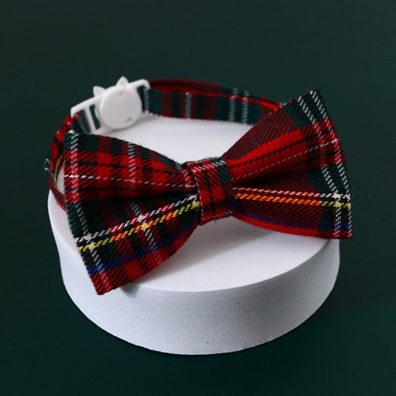 Kitten/Puppy Collar with Bell, Christmas Plaid or Adjustable Plaid Bow (A type)